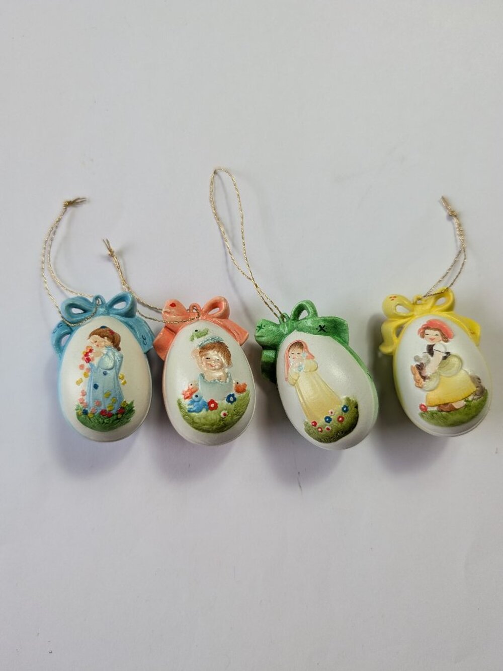 Vintage Anri Italy Ferrandiz Hand Painted Easter Egg Ornaments Set of 4